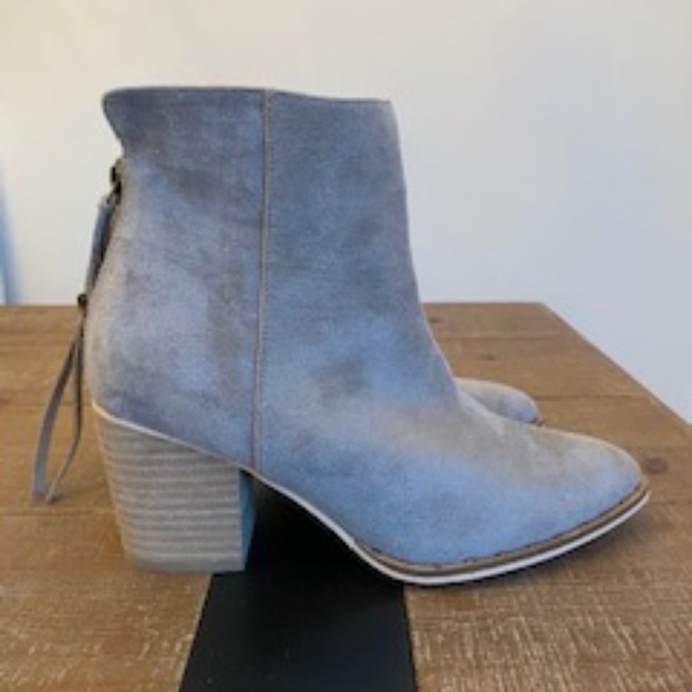Taupe/Grey Booties